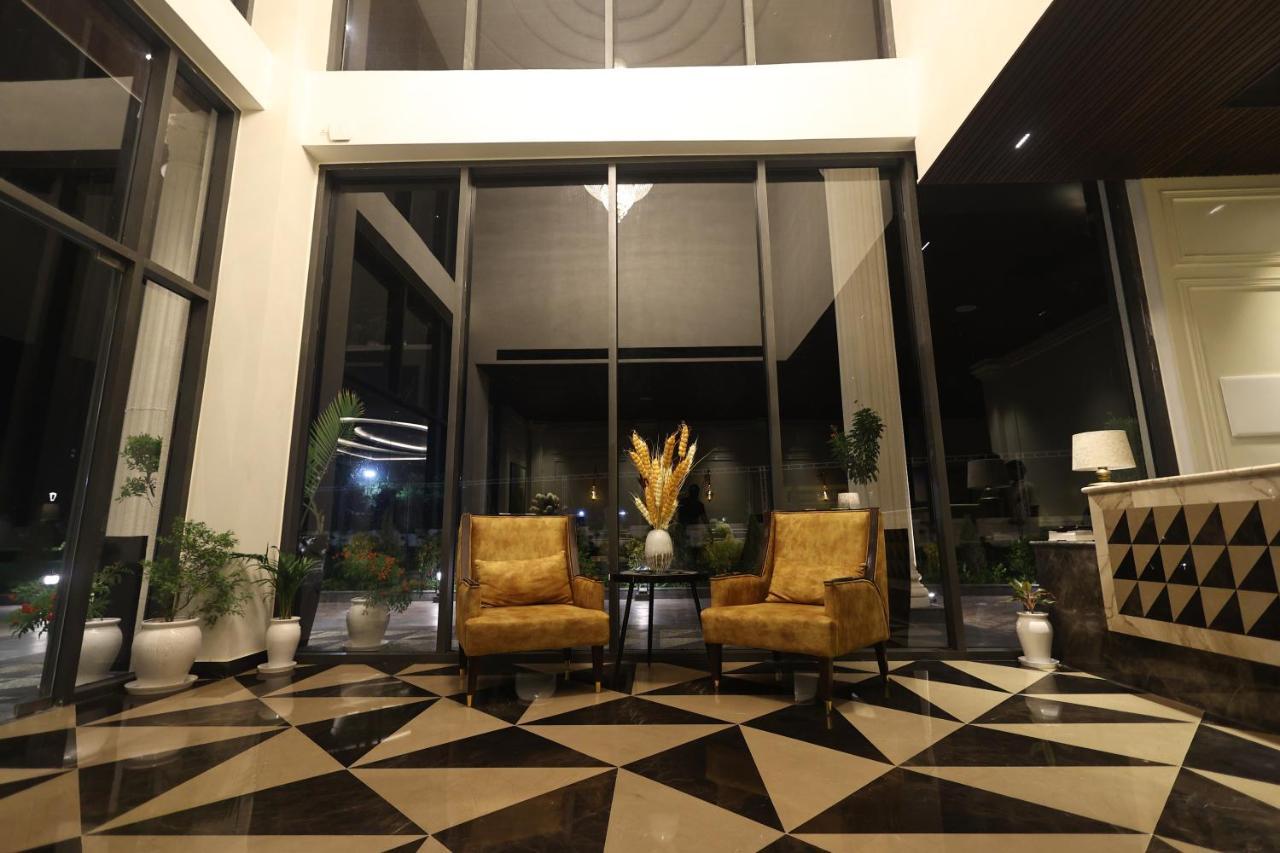 The Ramayana Hotel, Ayodhya Exteriér fotografie