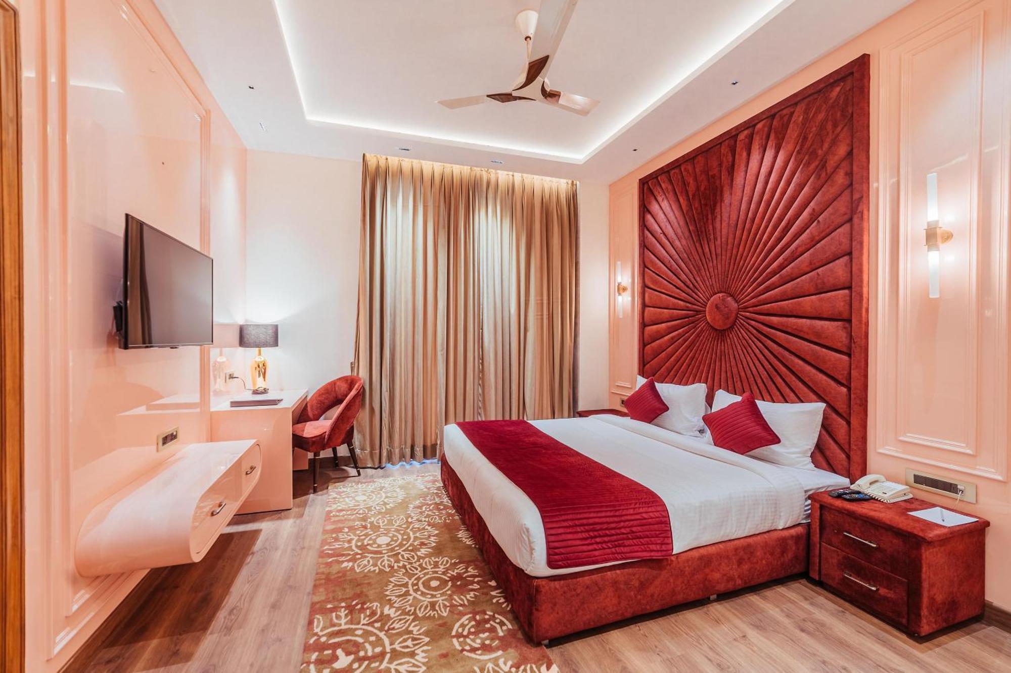 The Ramayana Hotel, Ayodhya Exteriér fotografie